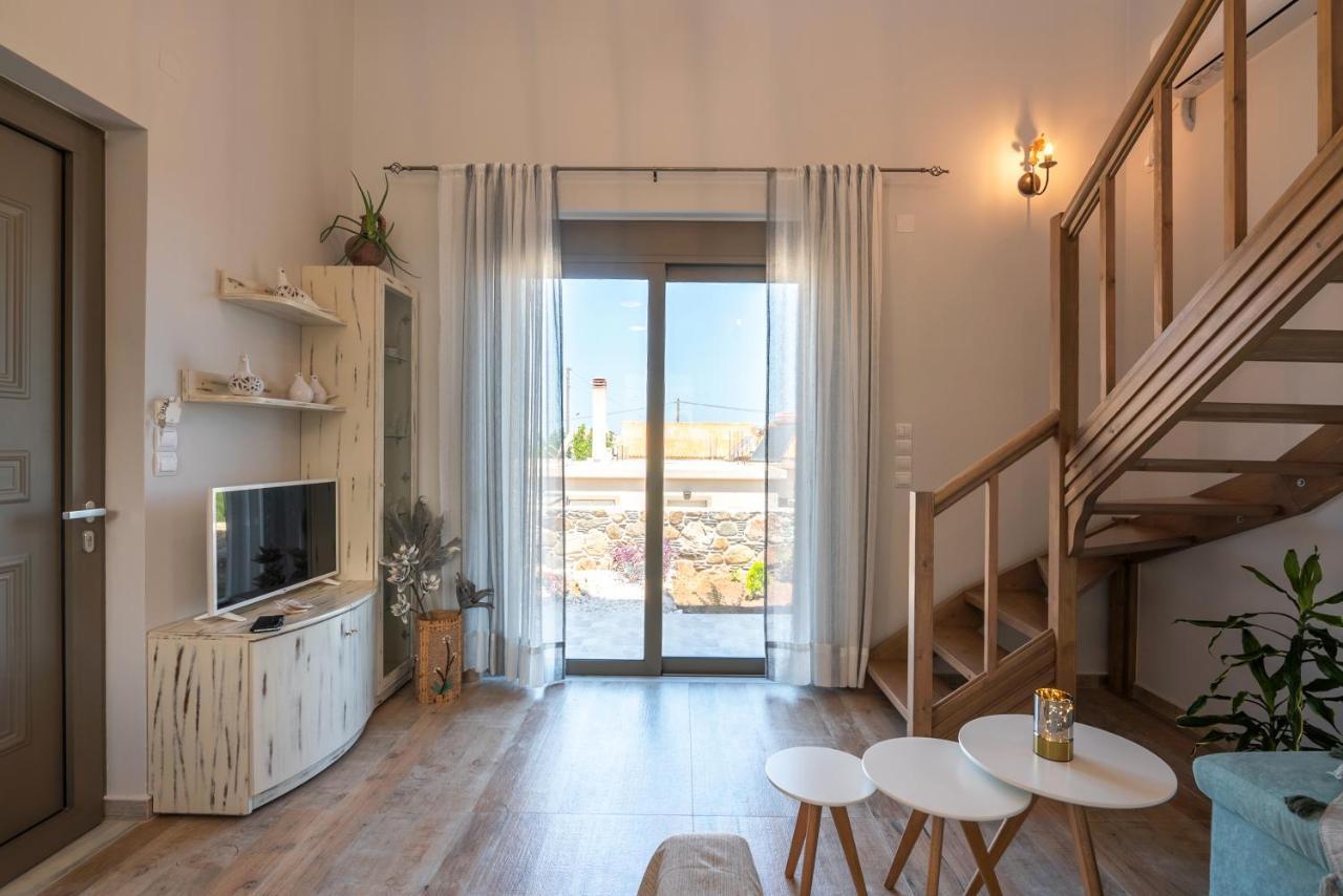 Pink Sand Villas Agios Pandeleimon  エクステリア 写真