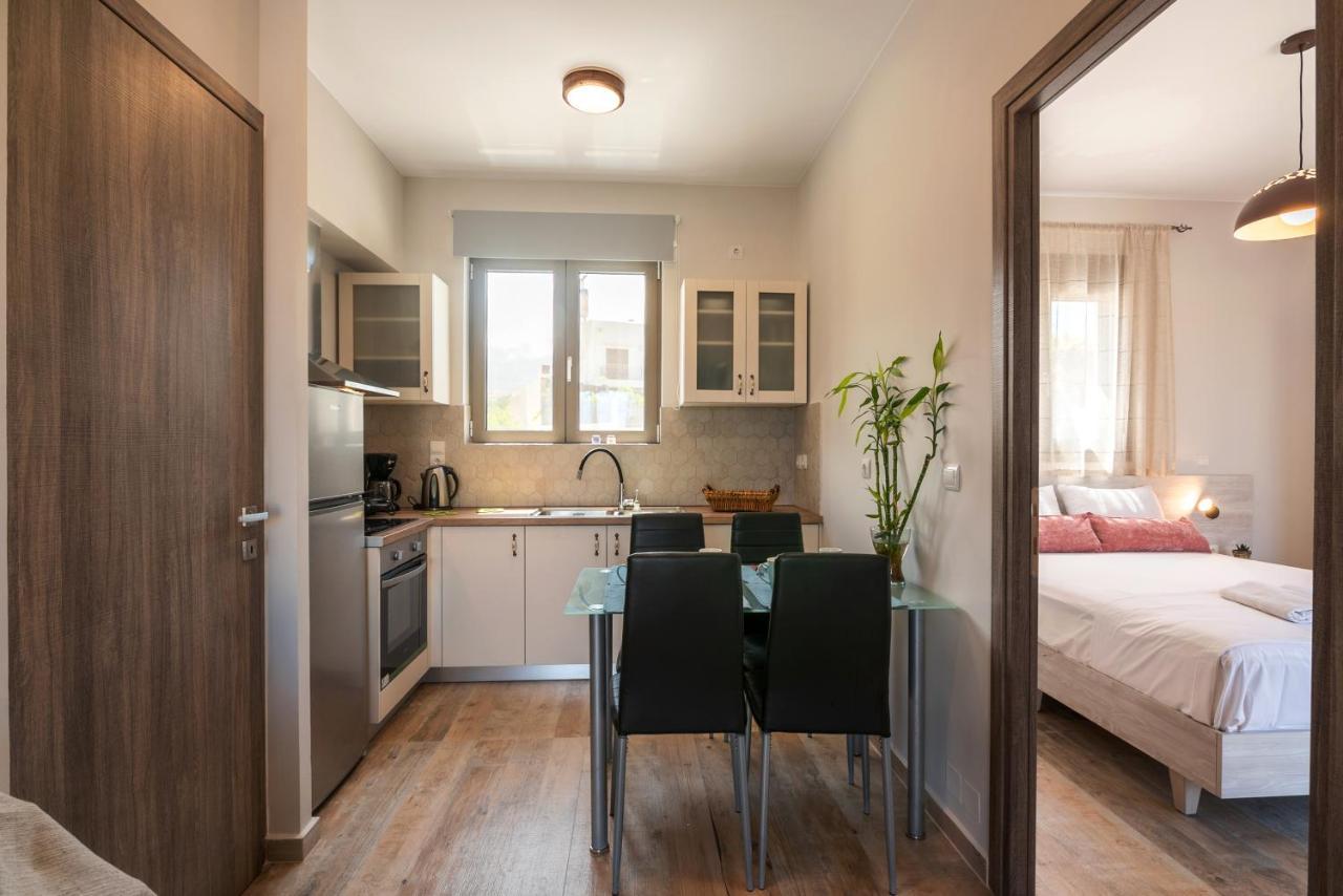 Pink Sand Villas Agios Pandeleimon  エクステリア 写真