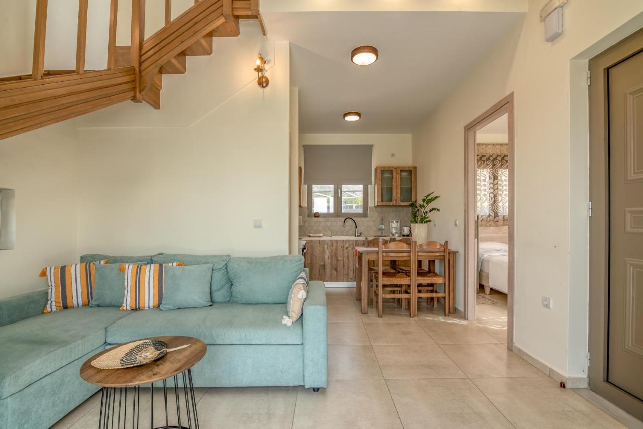 Pink Sand Villas Agios Pandeleimon  エクステリア 写真